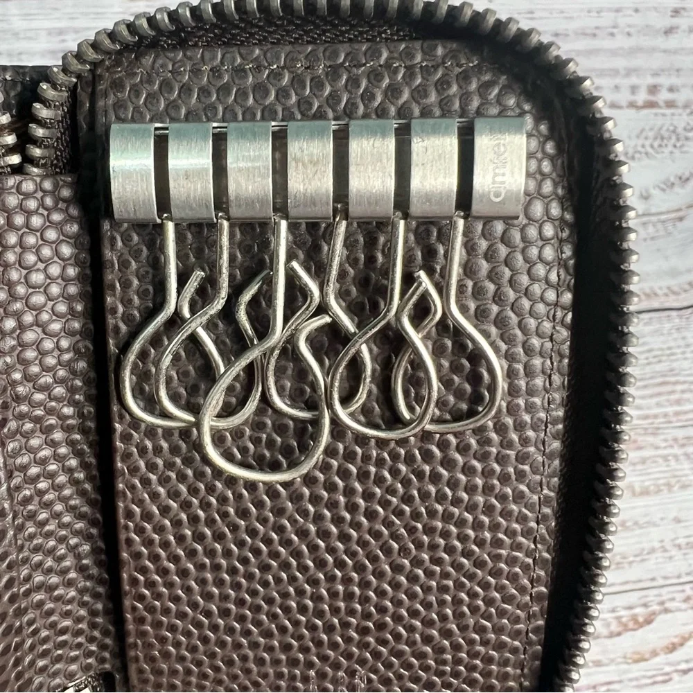 Dunhill Key Case‎ 6 Canvas and Leather Long Tail Logo Pebbled Leather Canvas